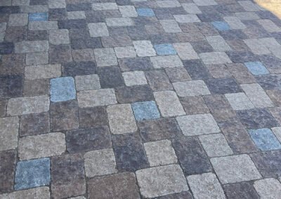 Paver driveway design